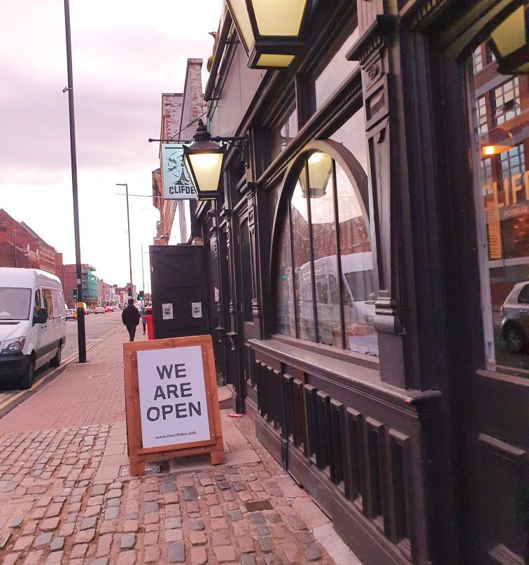 The Glifden Pub主图