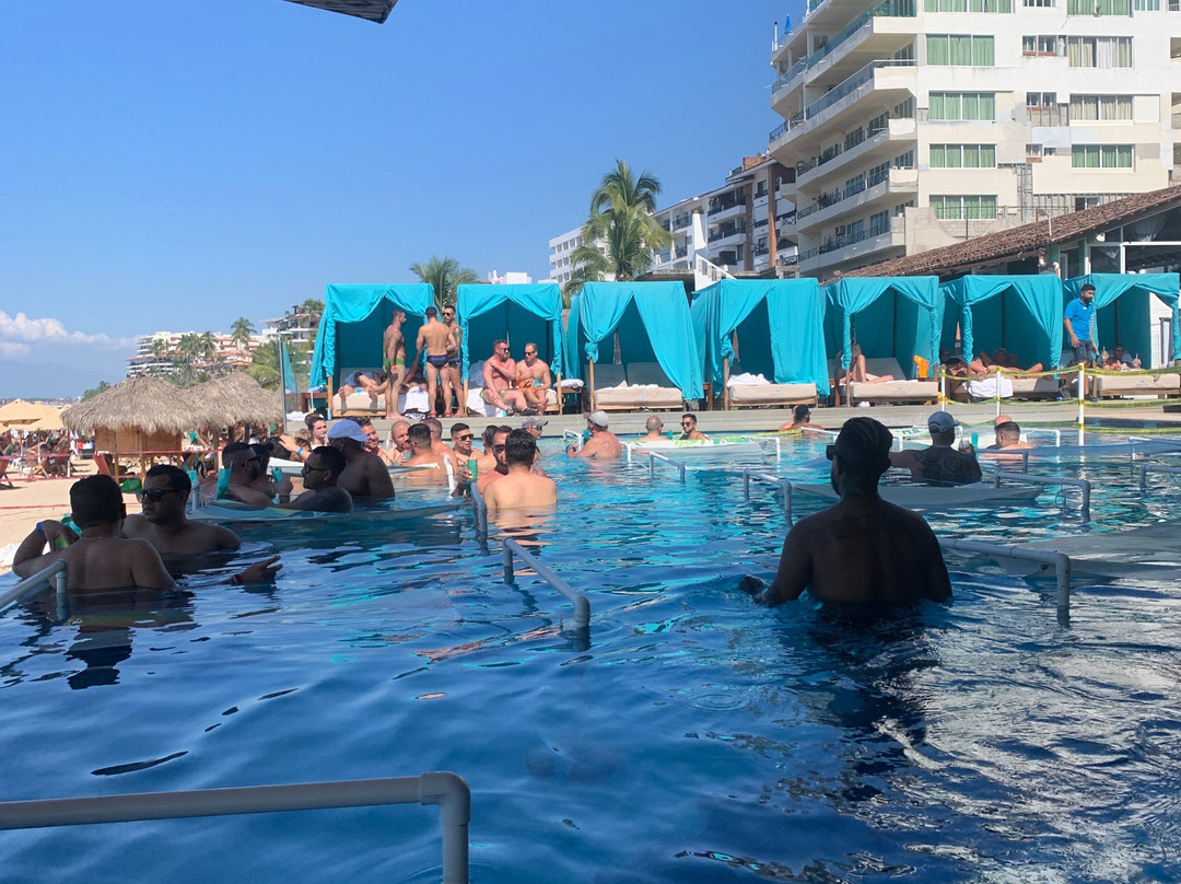 Conchas Chinas餐馆和美食-Mantamar Beach Club Bar & Sushi