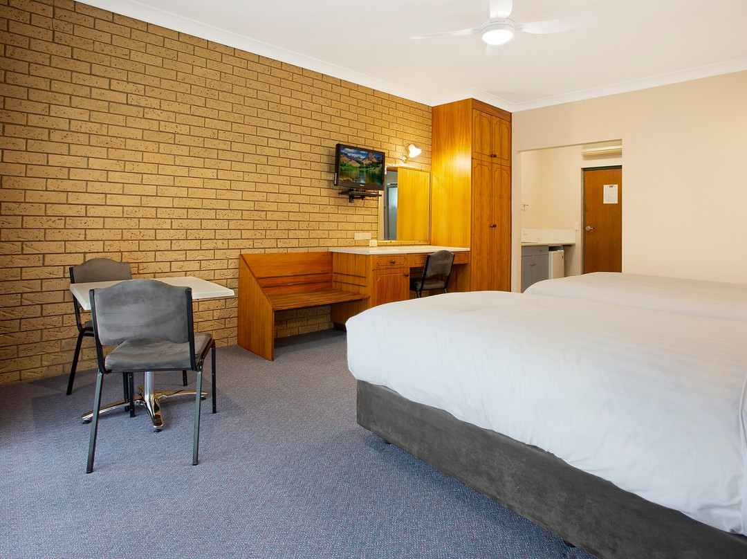 曼妮福德汽车旅馆主图