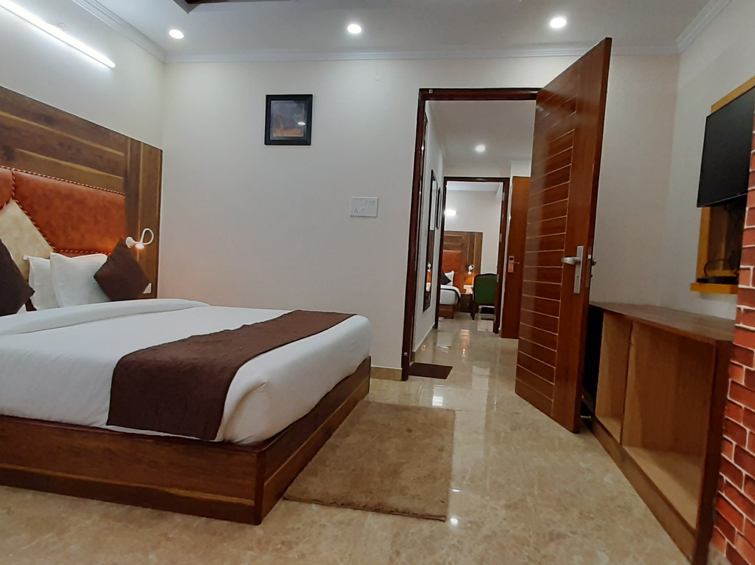 Hotel White Pearl主图