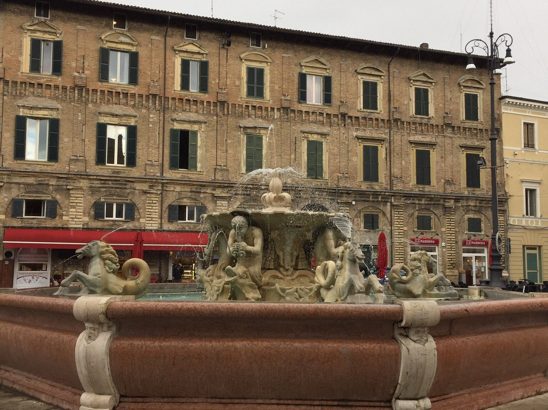 Piazza Del Popolo景点图片