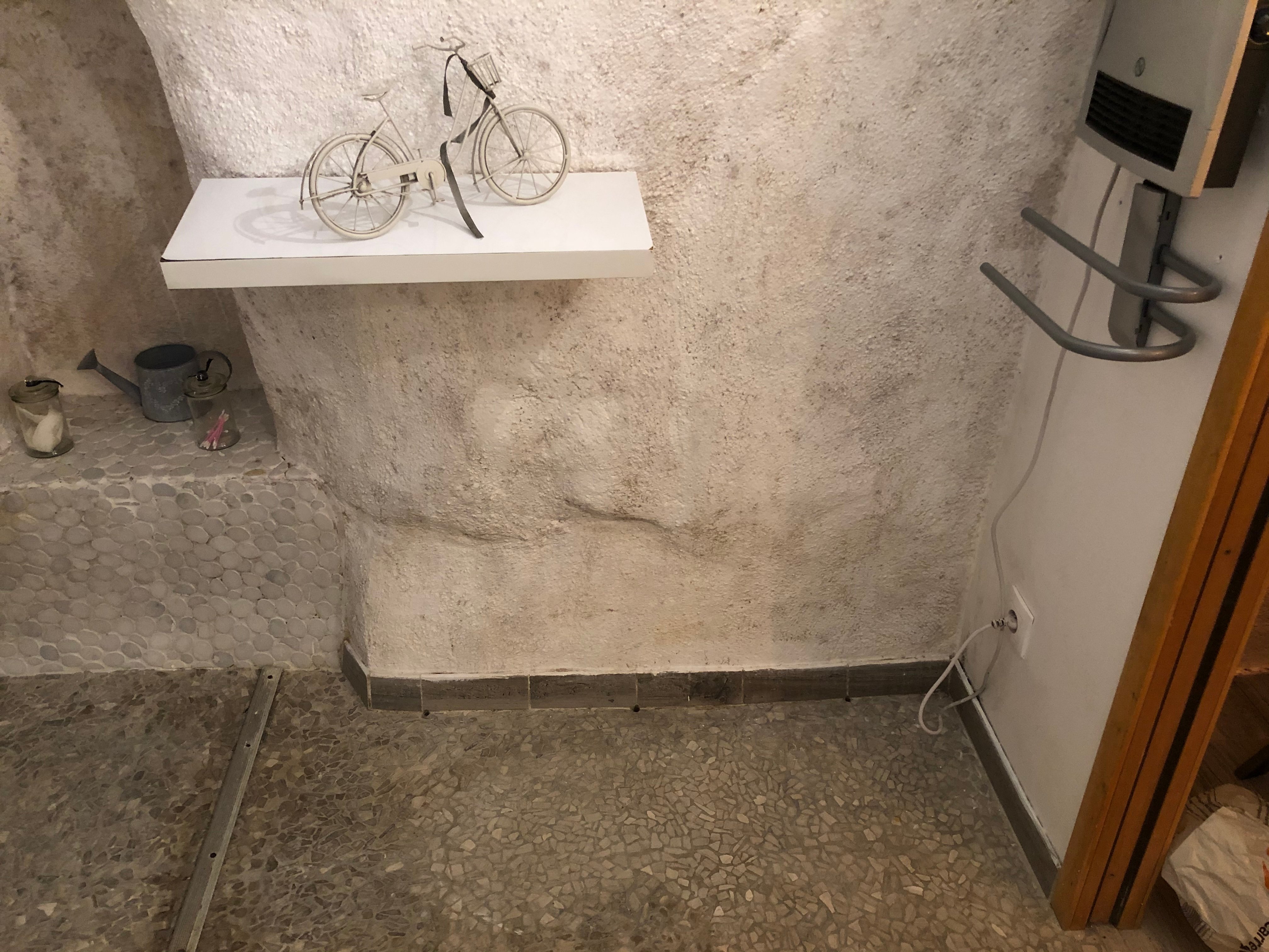 La Fontaine de la Chapiniere-官方
