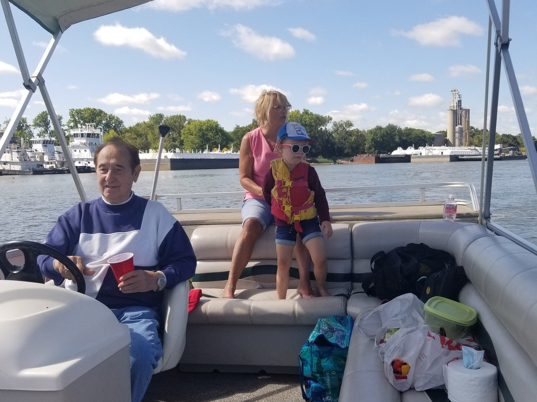 Starved Rock River Adventures-渥太华必去景点