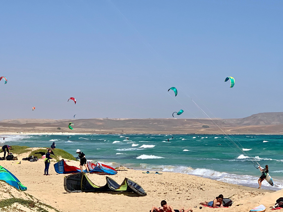 Mitu & DjO Kiteschool Cabo Verde-圣塔玛丽亚必去景点