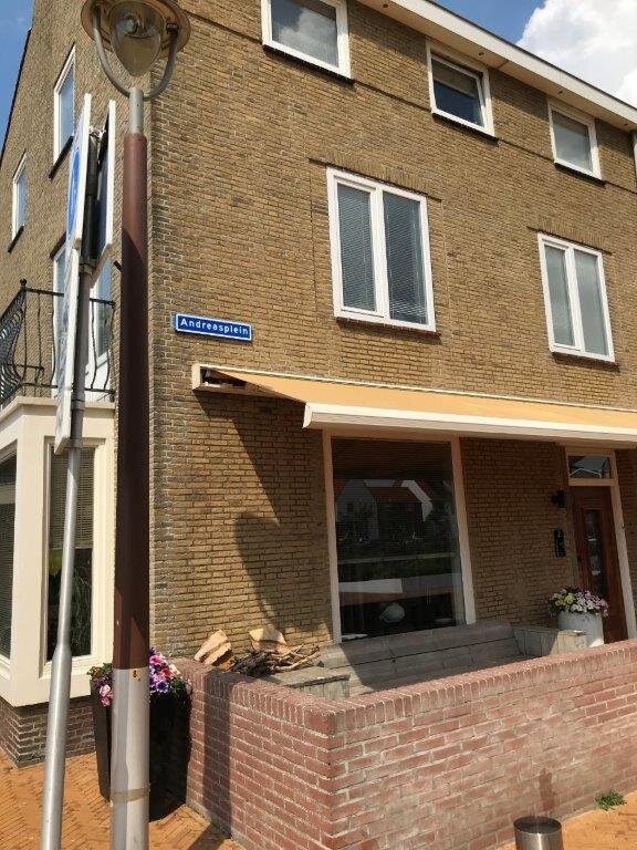 Bed and Breakfast Katwijk-浴室