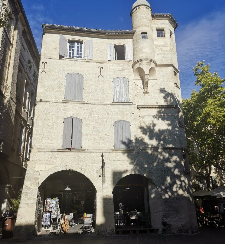 Uzes Market-泽斯必去景点