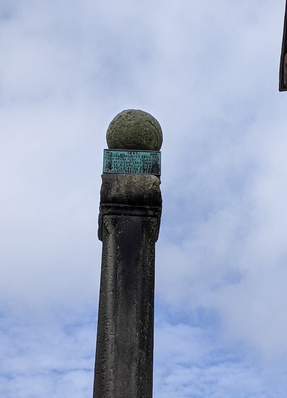 Clackmannan Tolbooth, Mercat Cross and Clackmannan Stone景点图片