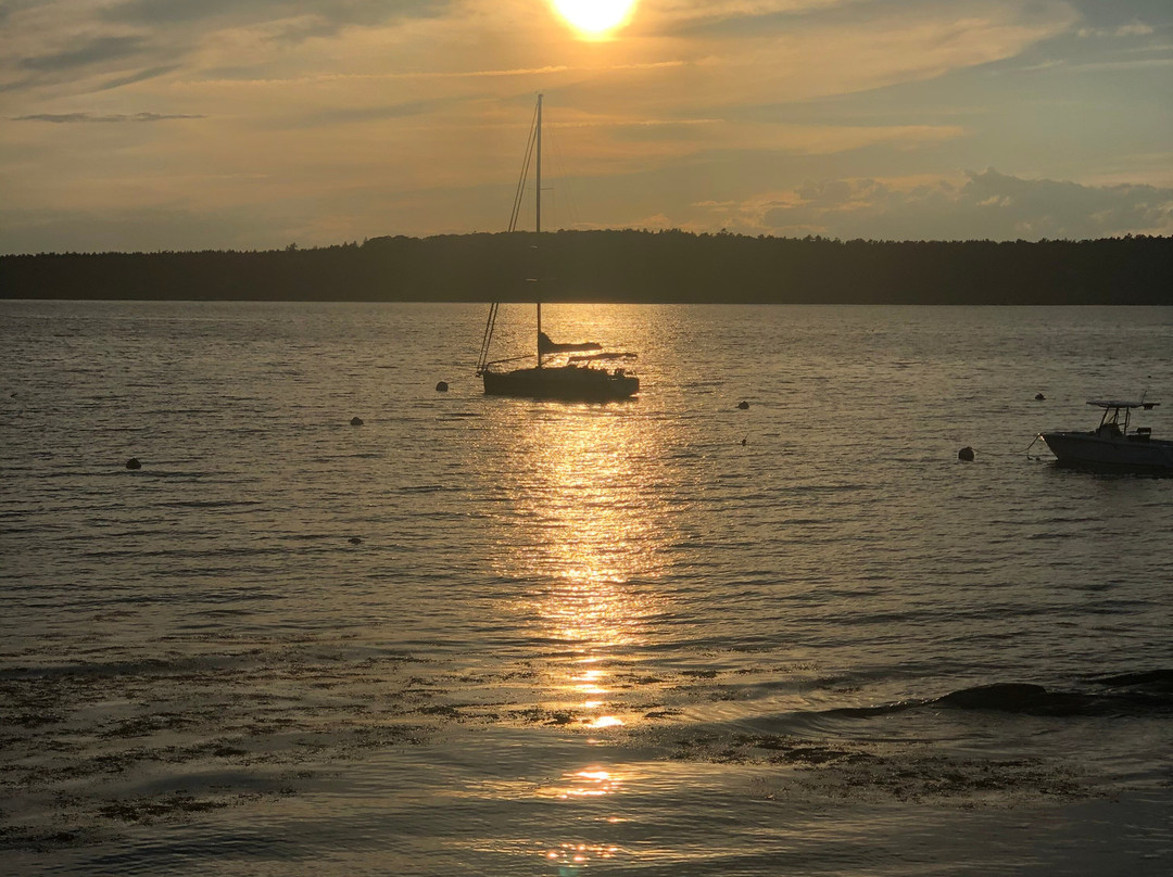 Smuggler's Cove Inn主图