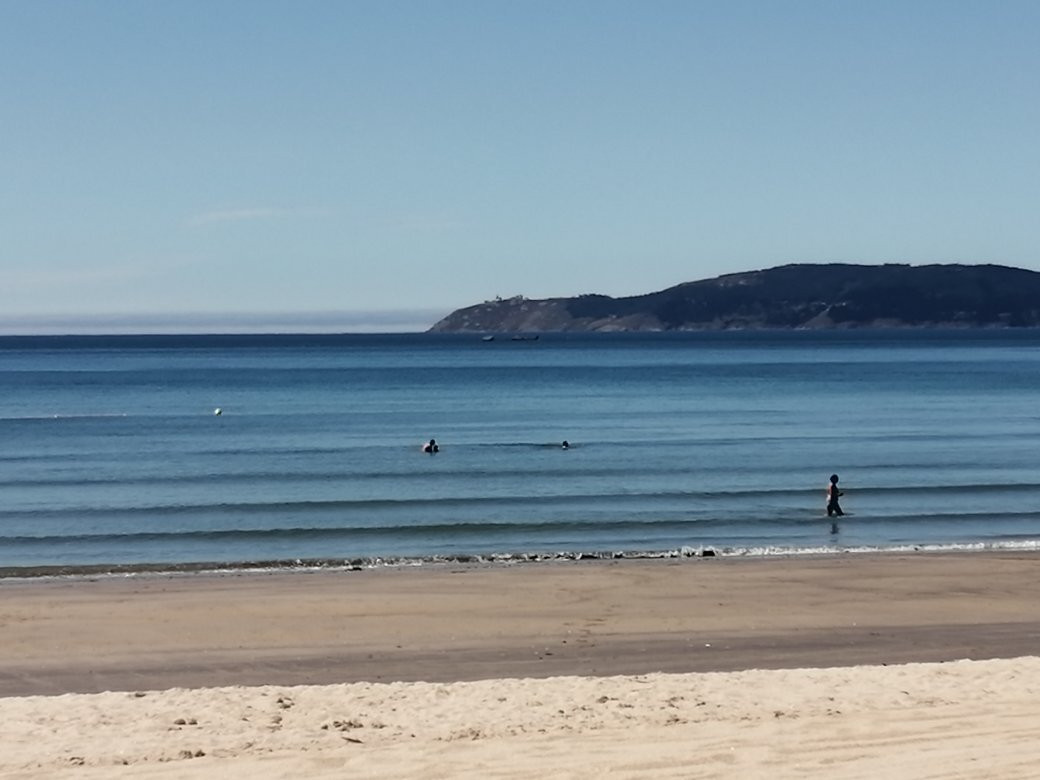 Playa De Ézaro景点图片