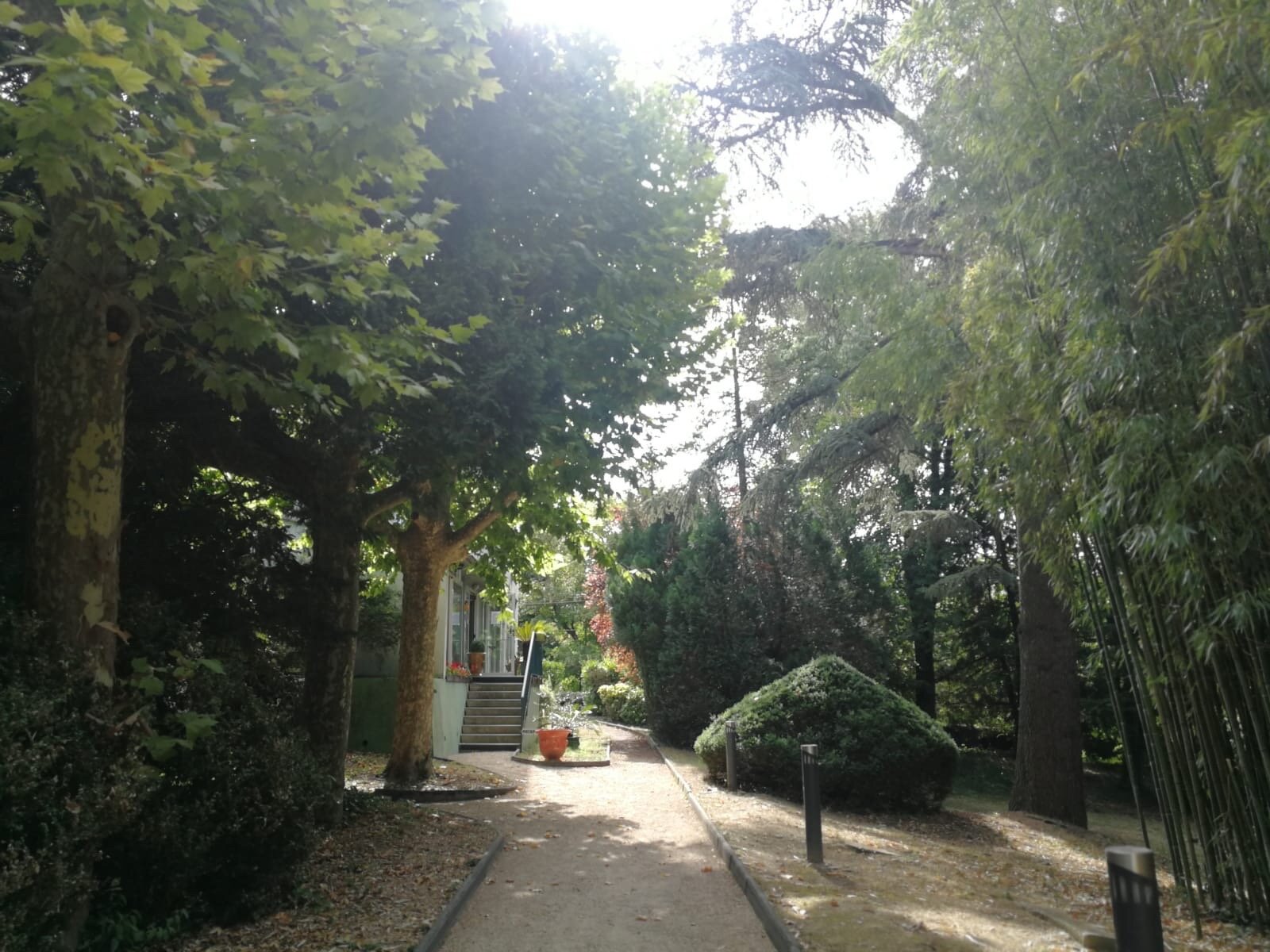 L'Oree Du Chateau-官方
