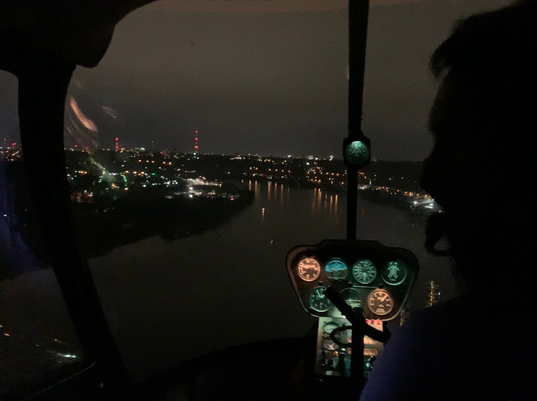 Stratus Helicopters-Batavia必去景点