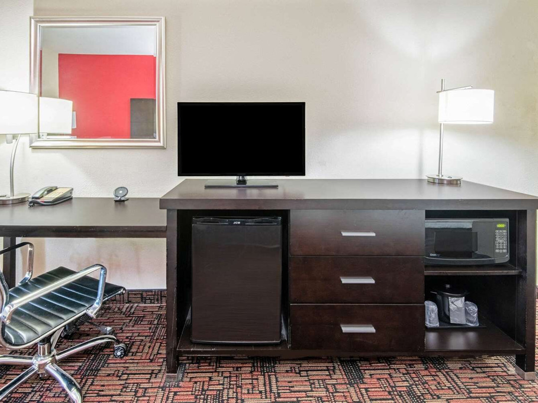 La Quinta Inn & Suites by Wyndham Elk City主图