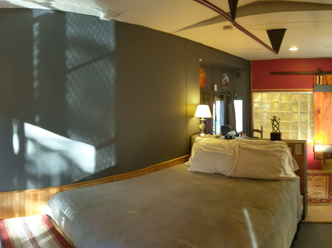 铁马旅店床和早餐主图