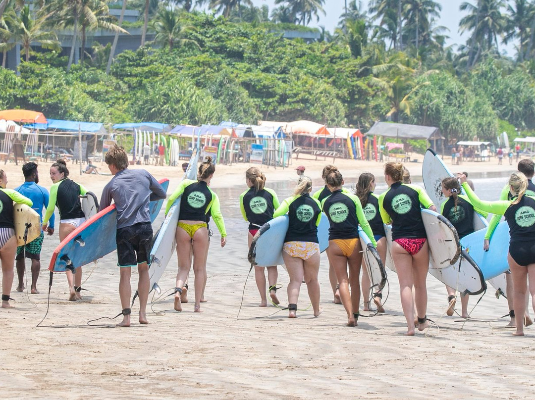 Ama Surf School-瓦勒迦玛必去景点