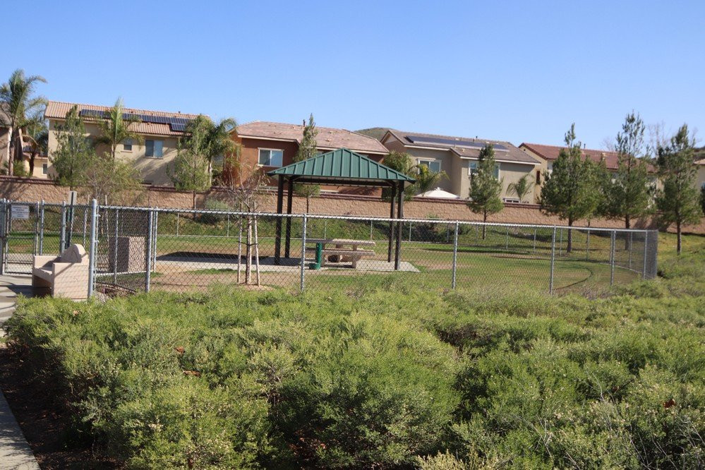 Canyon Hills Community Park-埃尔西诺湖必去景点