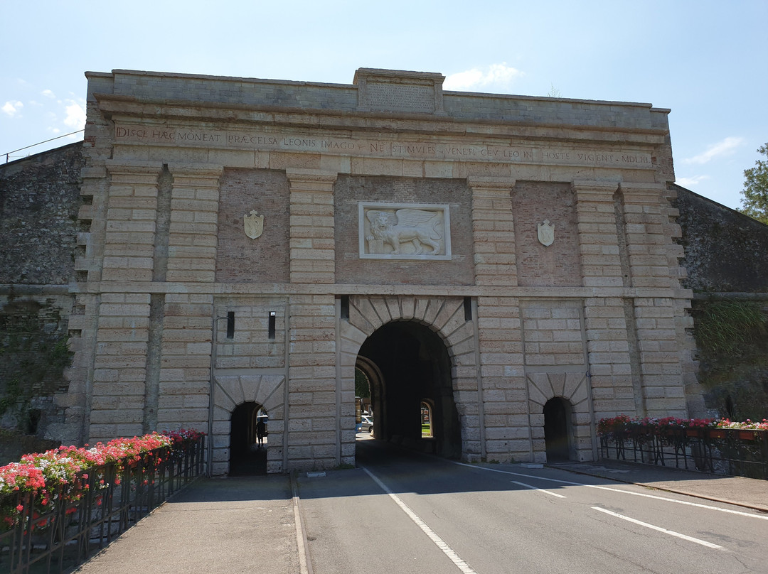 Porta Verona a Peschiera del Garda景点图片