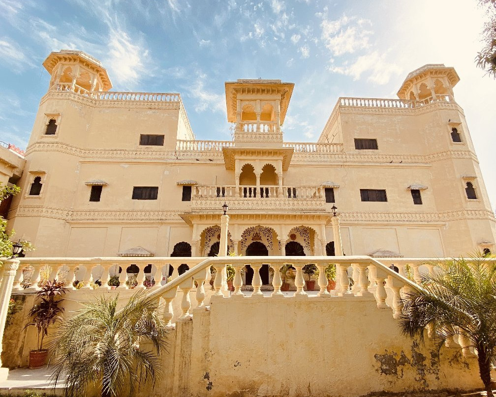 Hotel Jhalamand Garh主图