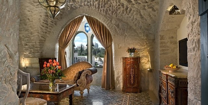 泽昂山酒店主图