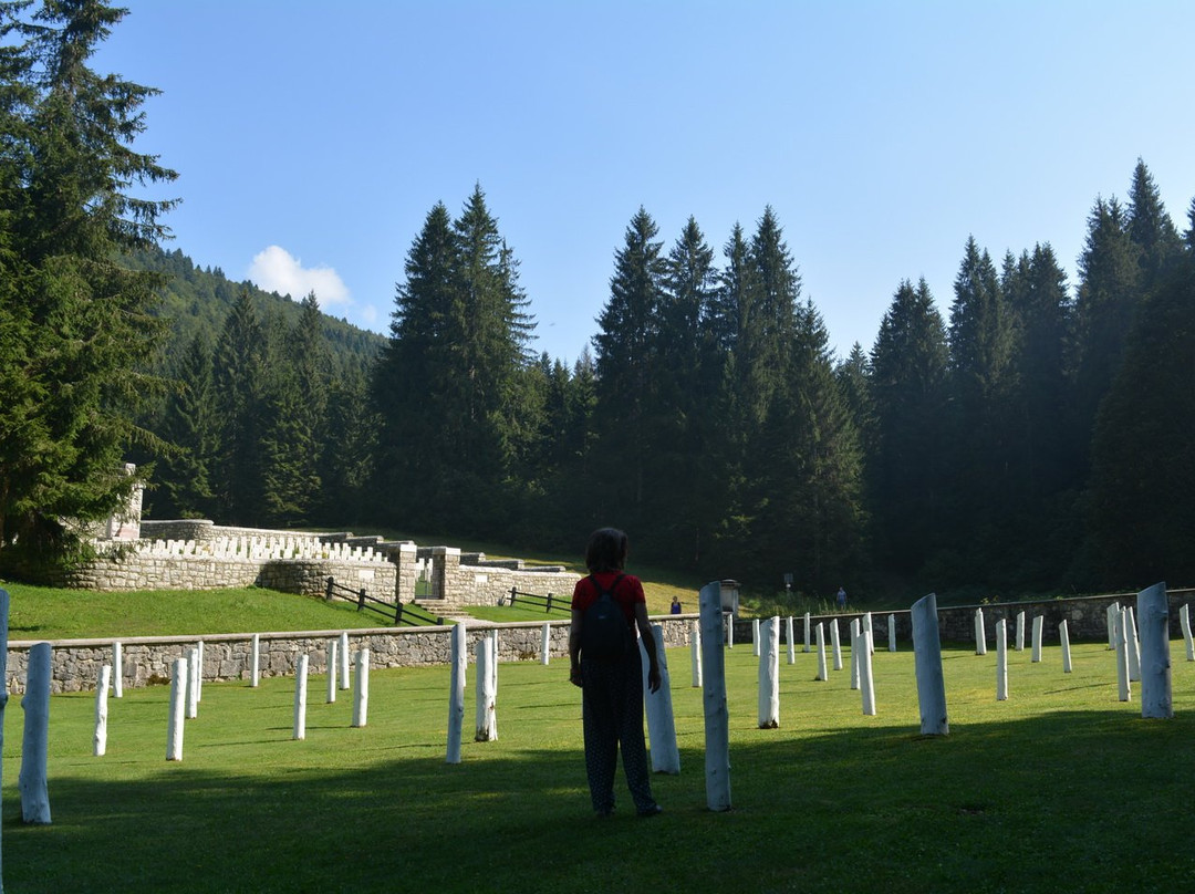 Cimitero Inglese della Val Magnaboschi景点图片
