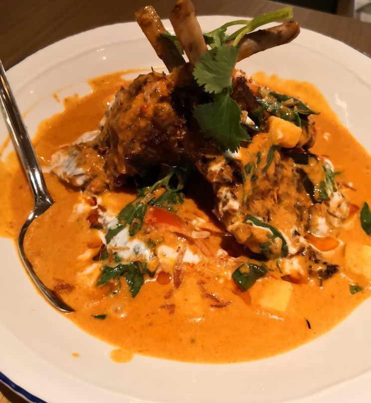 Lian Vietnamese Thai Cuisine
