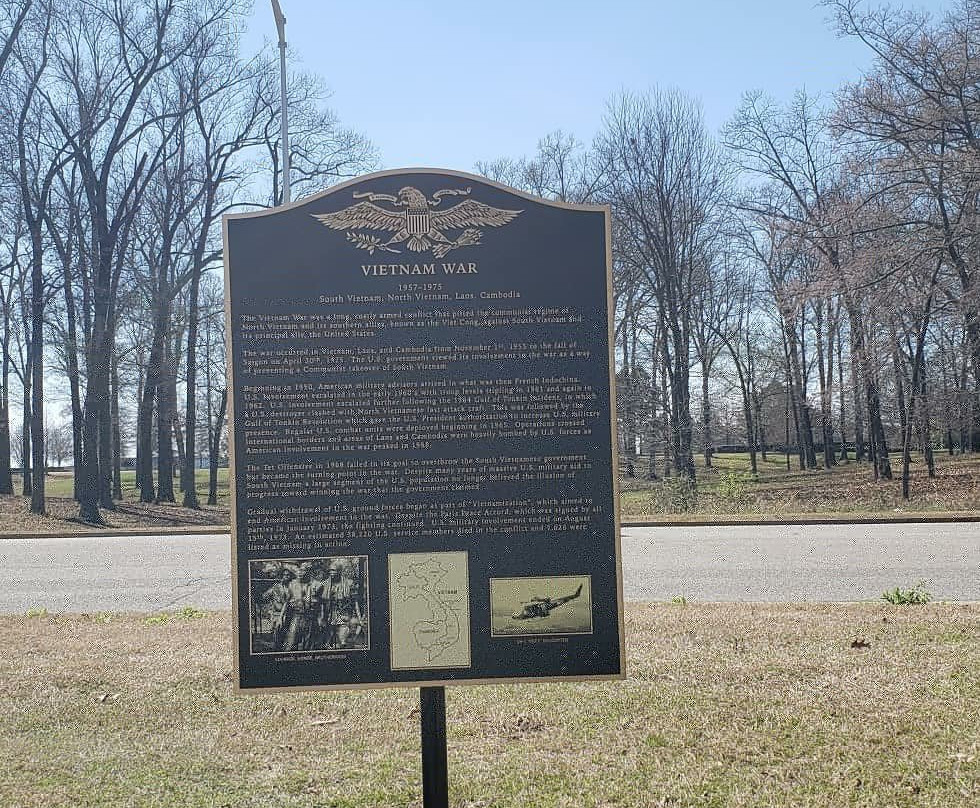 DeSoto County Veterans Park景点图片