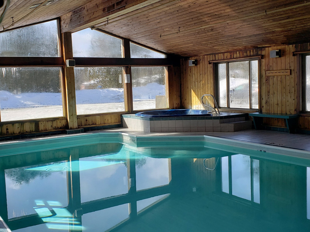 海军准将旅馆主图