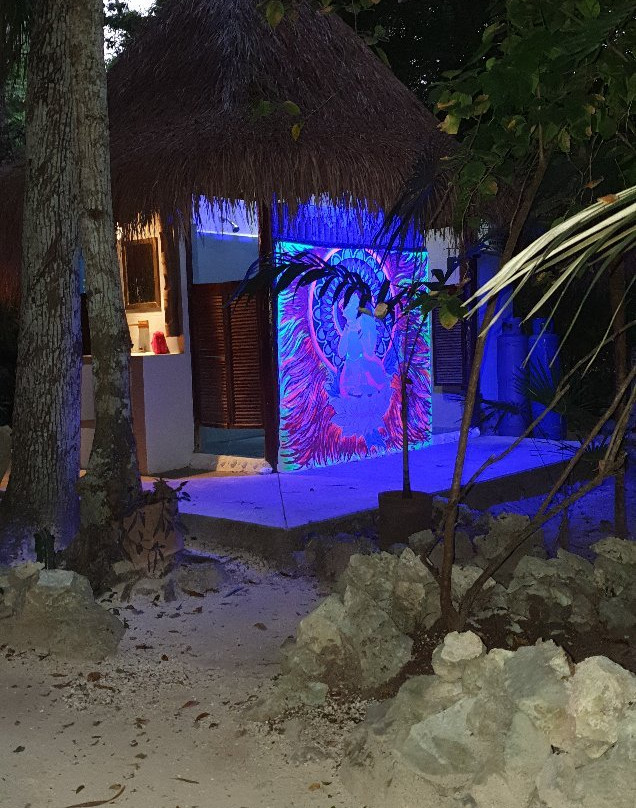 Cavelands Ecolodges主图