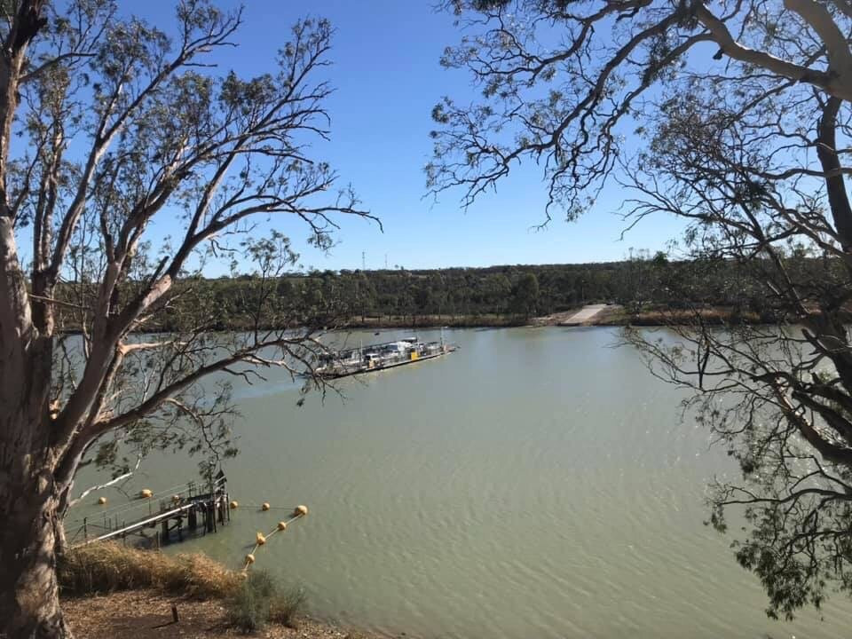 Swan Reach Hotel主图