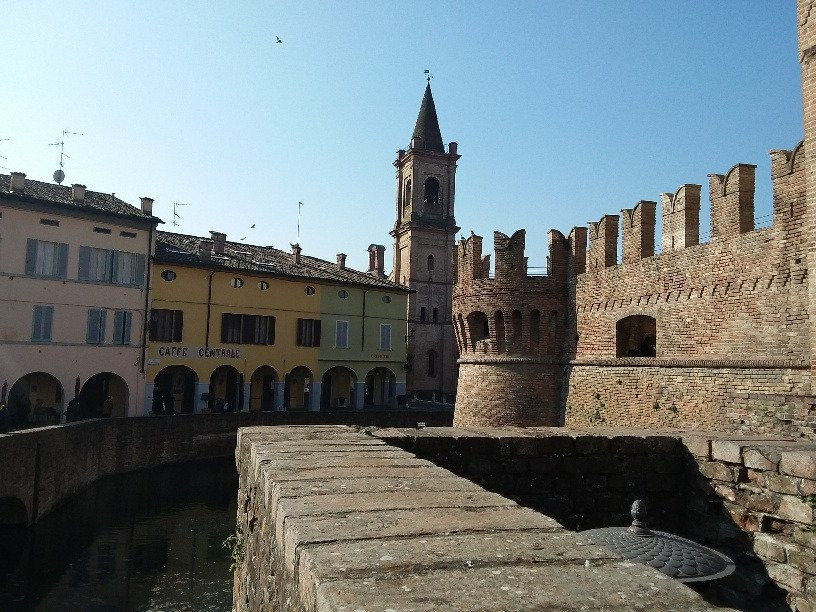 Parrocchia di Santa Croce e San Benedetto景点图片