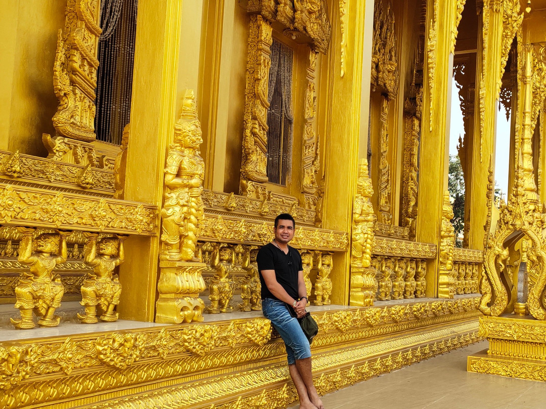 Wat Paknam Jolo景点图片