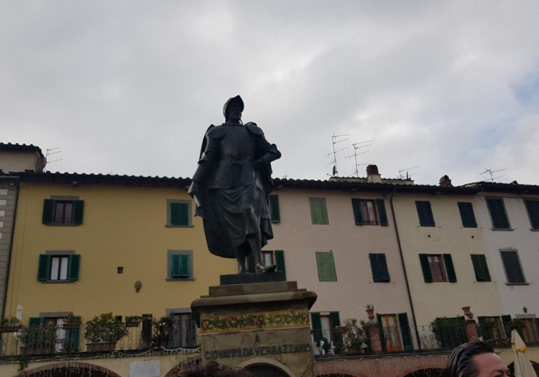 Monumento al Navigatore Giovanni da Verrazzano-格雷韦伊恩基亚恩蒂必去景点