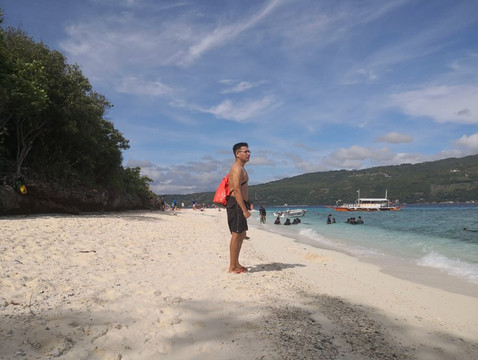 露娜奥斯洛布旅人旅馆主图