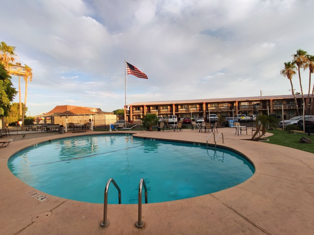 Howard Johnson by Wyndham Yuma主图