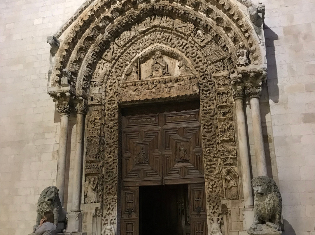 Cattedrale di Altamura-阿尔塔穆拉必去景点