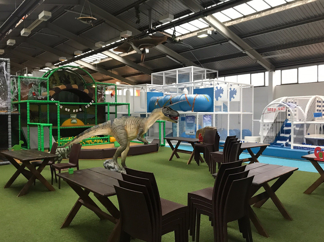iBounce Exeter, iPlay Exeter景点图片