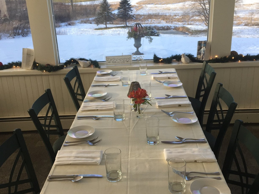 Oxford House Inn & Restaurant主图