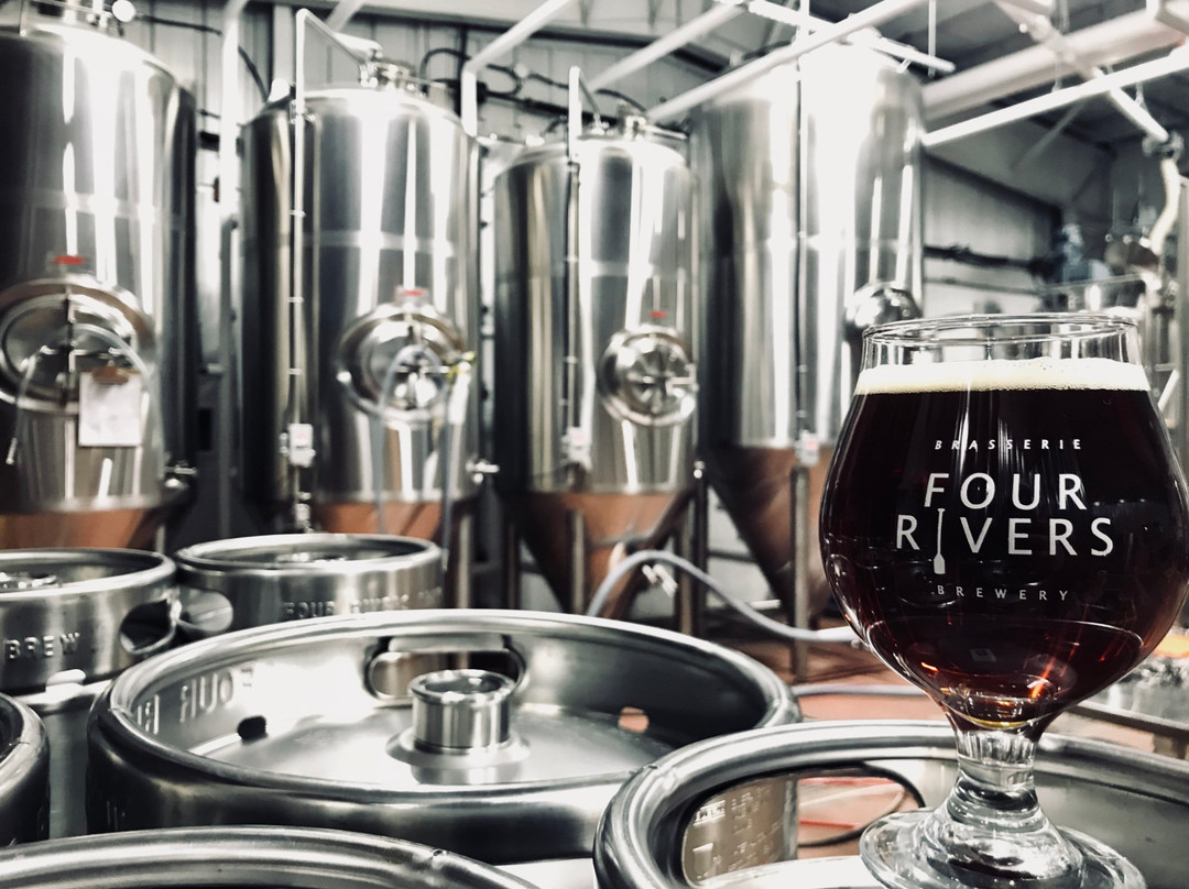 Bathurst旅游景点-Four Rivers Brewing Co