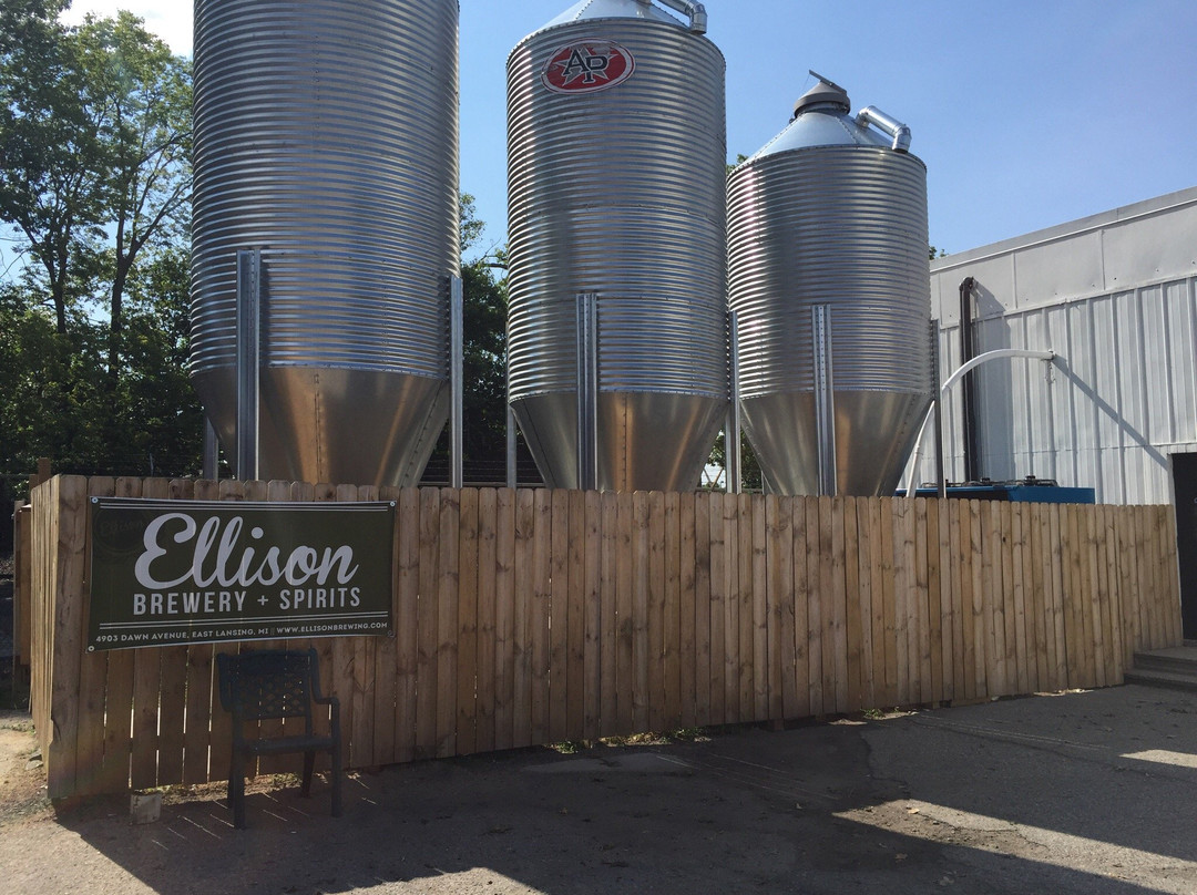 Ellison Brewery + Spirits景点图片