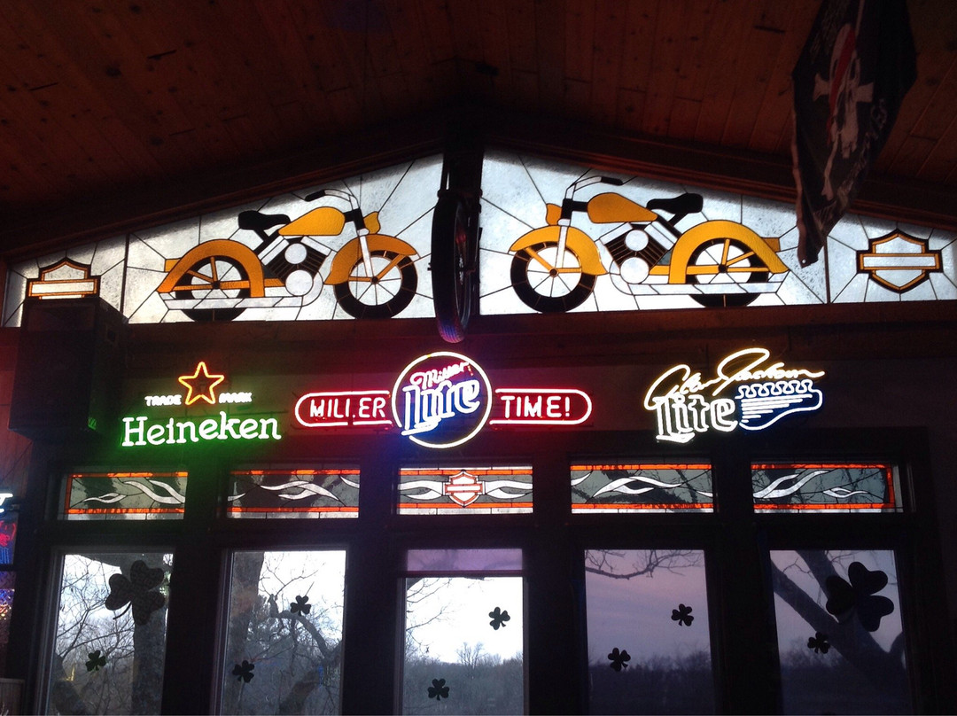 Nashotah旅游景点-Hollywood's Roadhouse