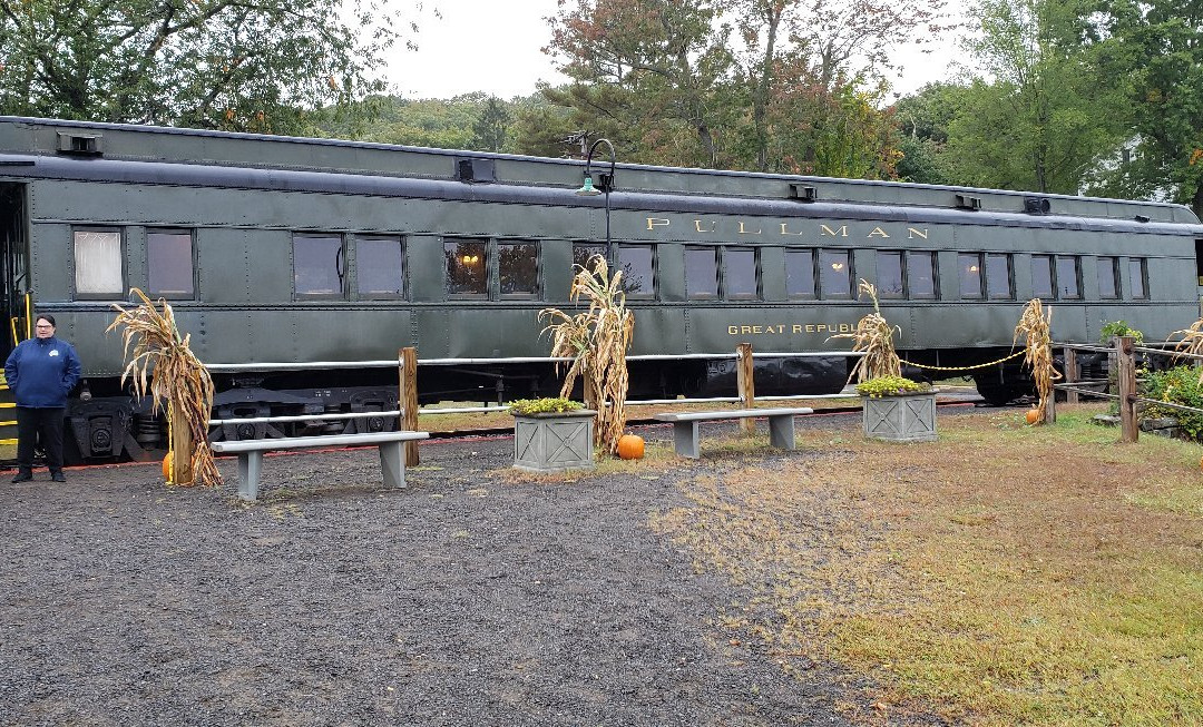 Essex Steam Train & Riverboat景点图片