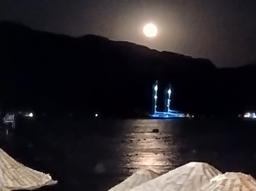 浪漫海滩酒店主图