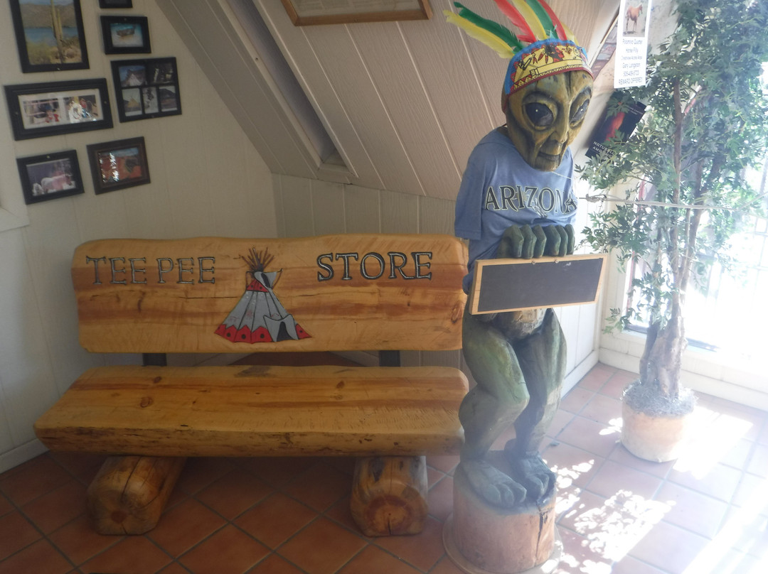 Tee Pee Trading Post-Lupton必去景点