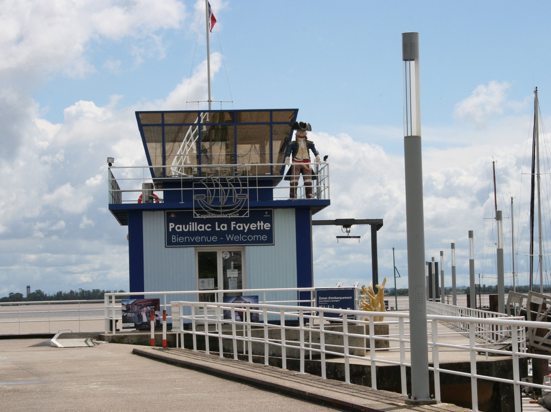 Pauillac's Tourist Office and Wine house.景点图片