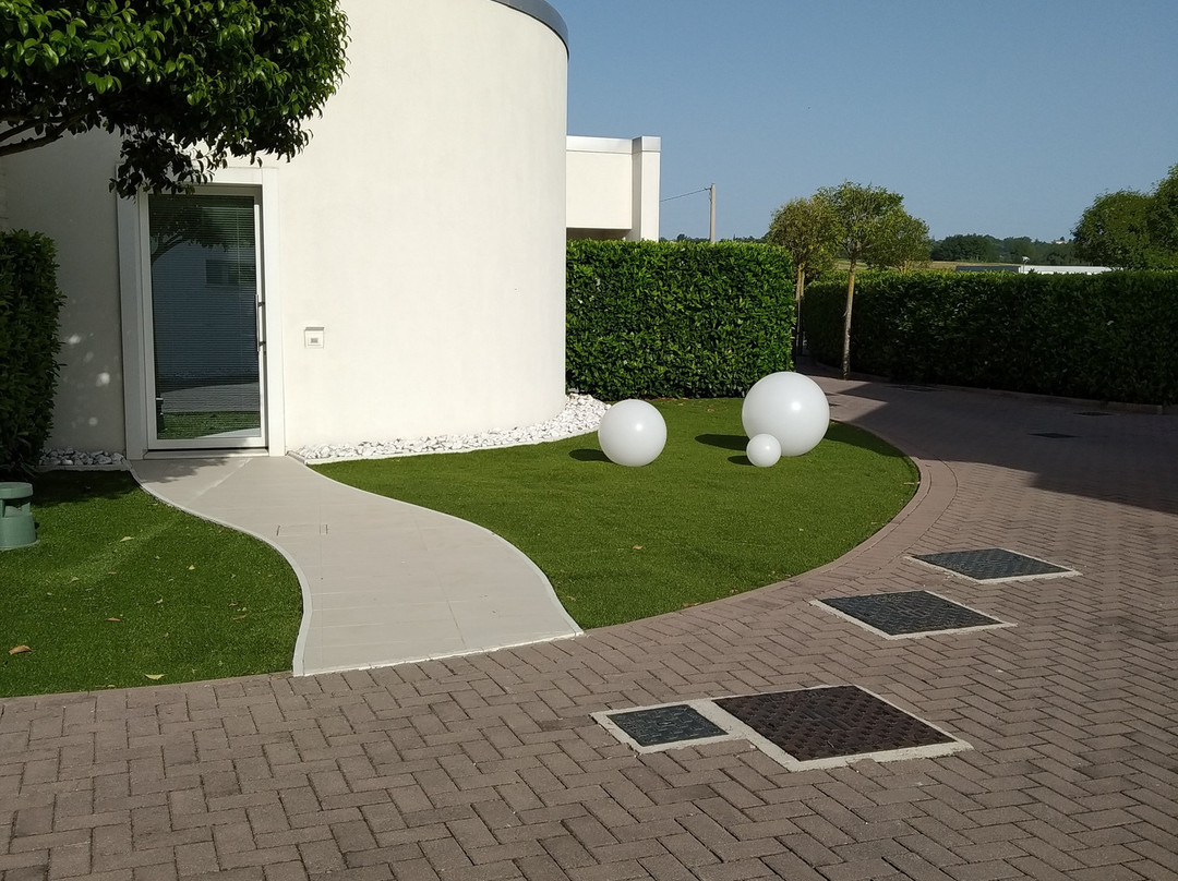 皮内塔酒店主图