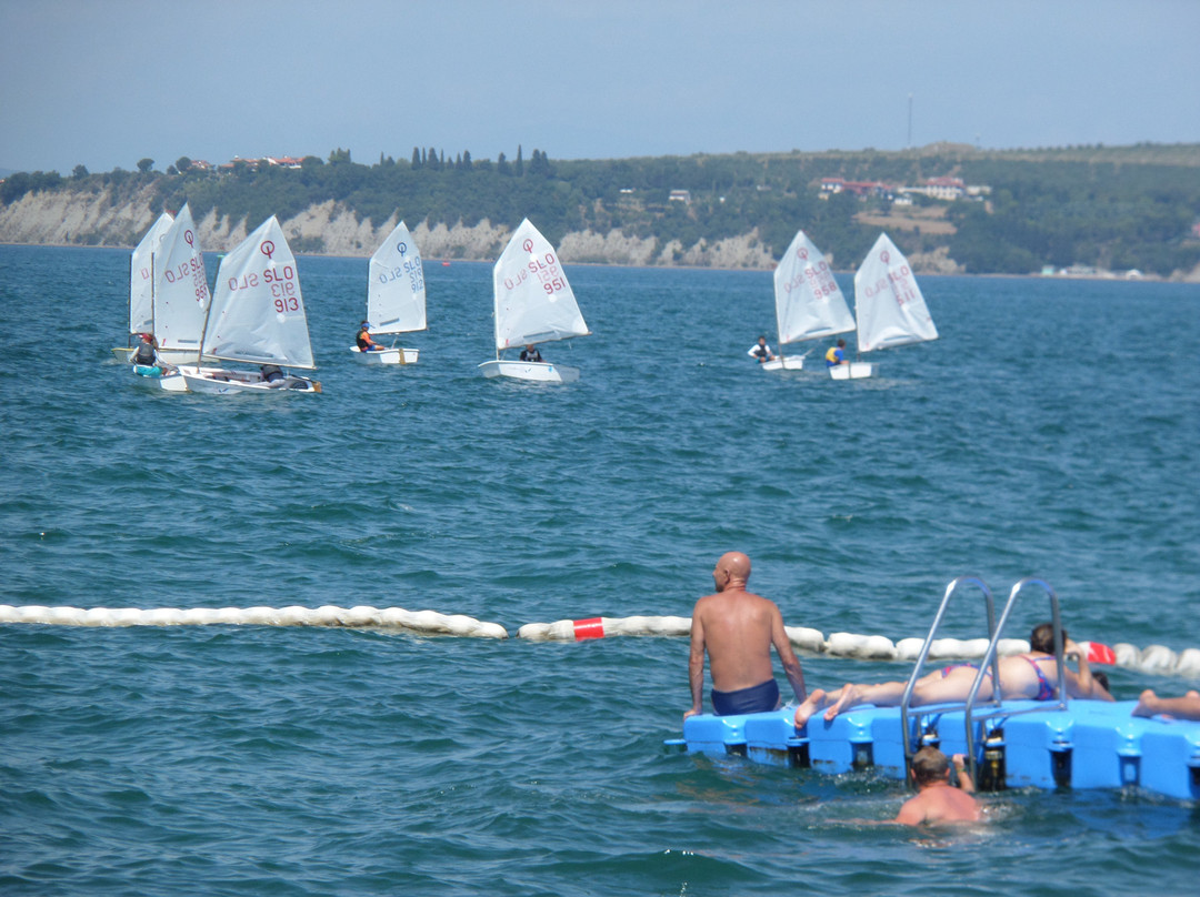 Koper City Beach景点图片