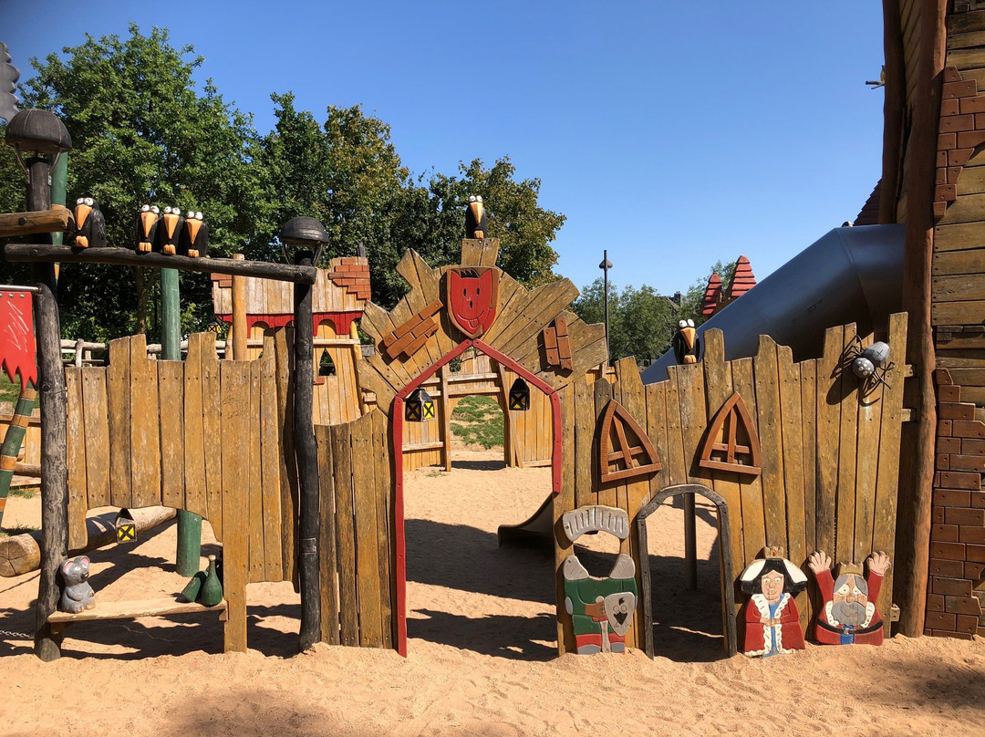 Castle Playground-卢森堡城必去景点