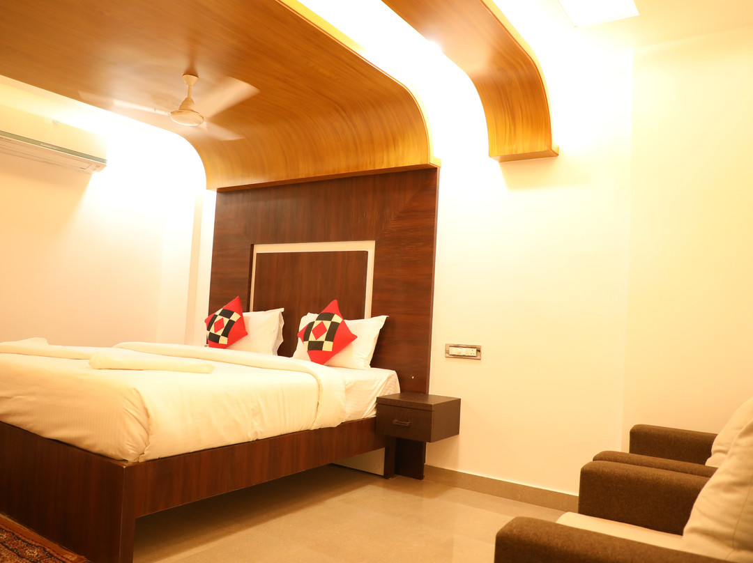 CS Arunachala Residency主图
