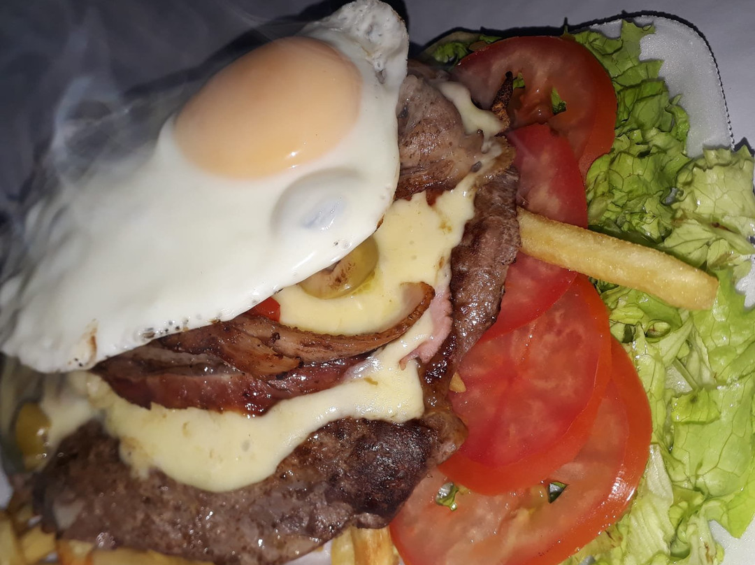 Pizzería La Mano y Un Lugar