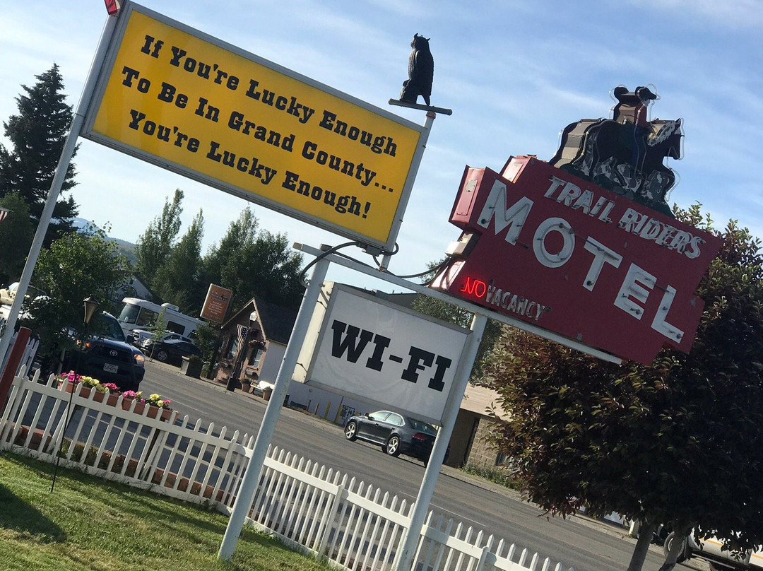 Trail Riders Motel主图