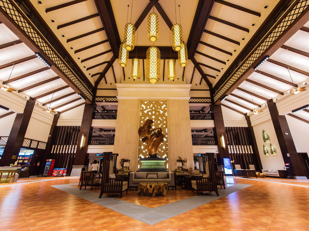 韶关乳源蓝山源岭南东方温泉酒店主图